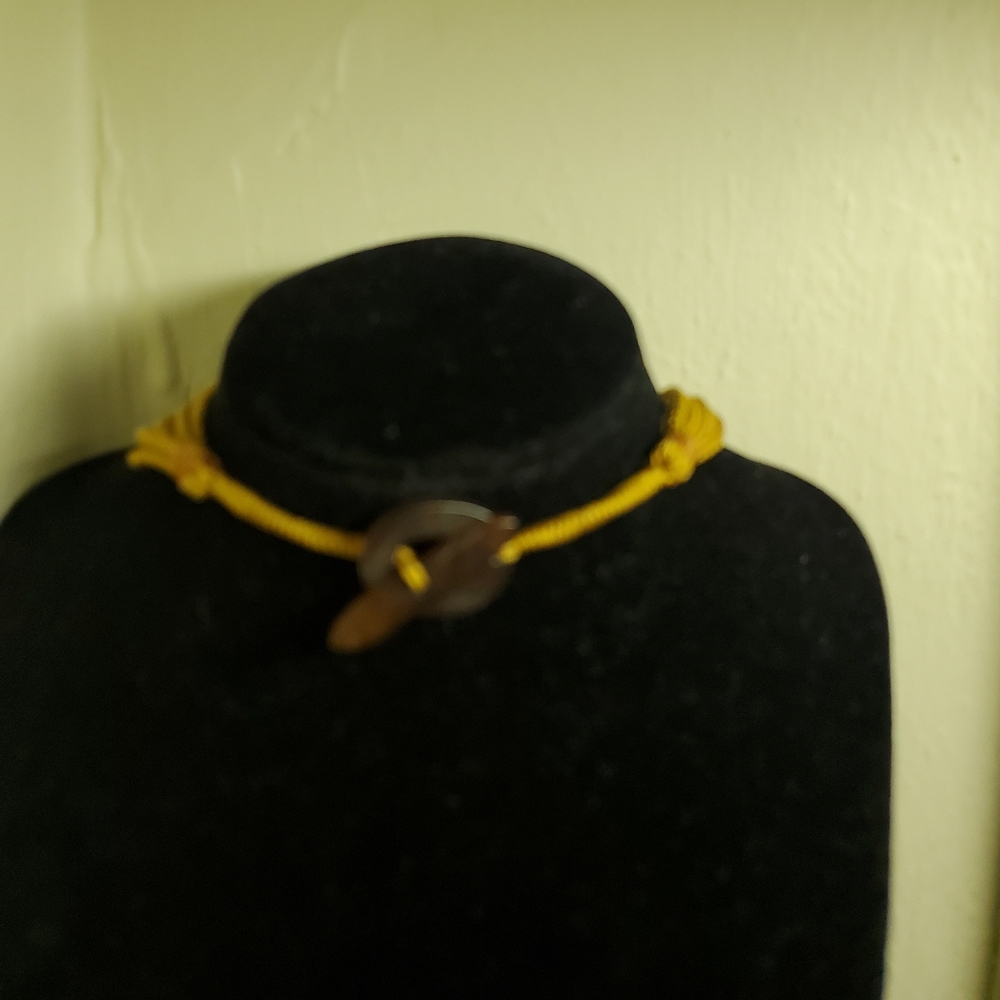 Statement Necklace Hawaiian flair mother of pearl hand crafted rope bobbles - Picture 2 of 3